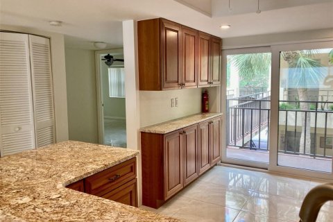 Condominio en alquiler en Bradenton, Florida, 2 dormitorios, 126.72 m2 № 2097366 - foto 10