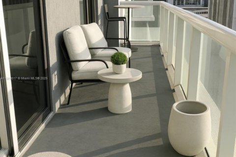 Купить кондоминиум в Майами, Флорида 1 спальня, 78.5м2, № 1972888 - фото 30