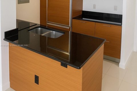 Купить кондоминиум в Майами, Флорида 1 спальня, 78.5м2, № 1972888 - фото 22