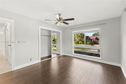 Villa ou maison à vendre à Plantation, Floride: 5 chambres, 246.84 m2 № 1949949 - photo 18