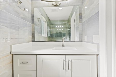 Villa ou maison à vendre à Plantation, Floride: 5 chambres, 246.84 m2 № 1949949 - photo 29