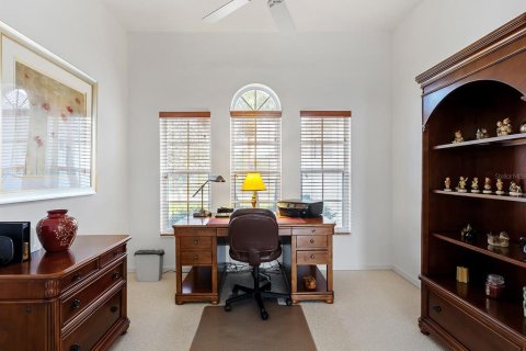 House in Bradenton, Florida 2 bedrooms, 184.97 sq.m. № 2237834 - photo 26