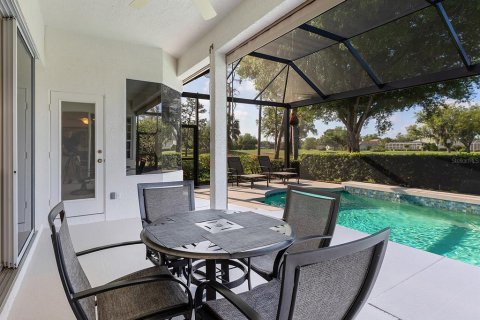 House in Bradenton, Florida 2 bedrooms, 184.97 sq.m. № 2237834 - photo 13