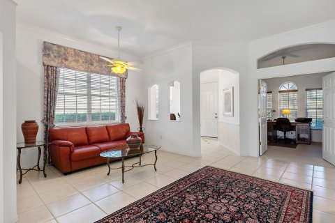 House in Bradenton, Florida 2 bedrooms, 184.97 sq.m. № 2237834 - photo 9