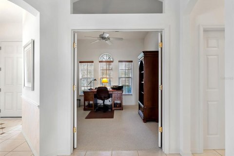 House in Bradenton, Florida 2 bedrooms, 184.97 sq.m. № 2237834 - photo 25
