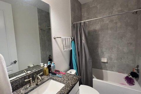 Townhouse in Orlando, Florida 3 bedrooms, 125.7 sq.m. № 1744480 - photo 16