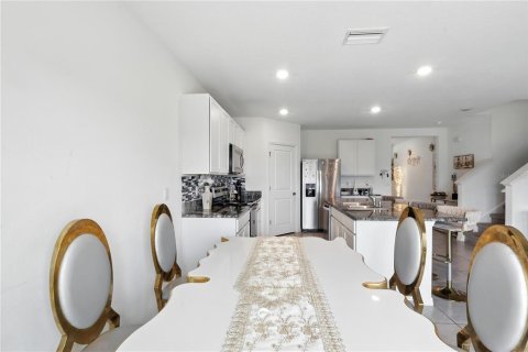 Casa en venta en Plant City, Florida, 5 dormitorios, 248.42 m2 № 1873618 - foto 18