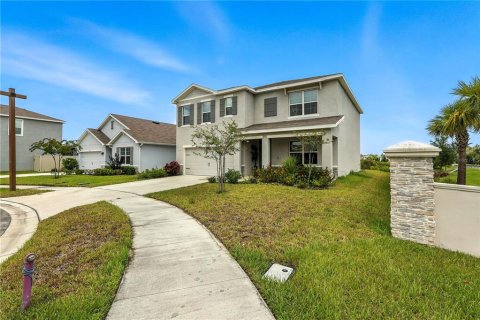 Casa en venta en Plant City, Florida, 5 dormitorios, 248.42 m2 № 1873618 - foto 4