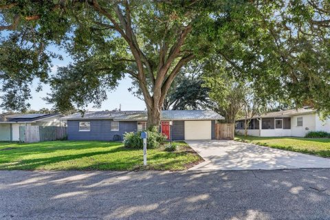 Villa ou maison à vendre à Zephyrhills, Floride: 2 chambres, 134.52 m2 № 2429320 - photo 2