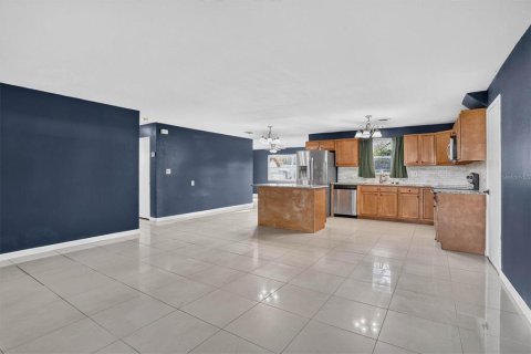 Villa ou maison à vendre à Zephyrhills, Floride: 2 chambres, 134.52 m2 № 2429320 - photo 5