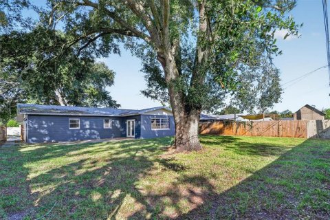 Villa ou maison à vendre à Zephyrhills, Floride: 2 chambres, 134.52 m2 № 2429320 - photo 25