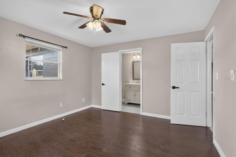 Villa ou maison à vendre à Zephyrhills, Floride: 2 chambres, 134.52 m2 № 2429320 - photo 19