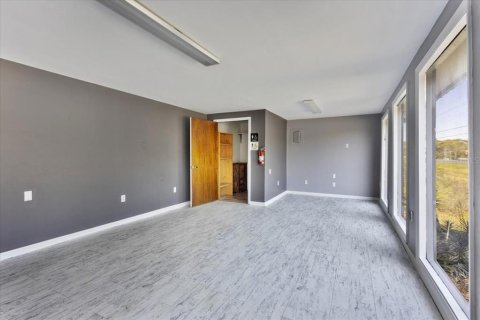 Immobilier commercial à vendre à Trenton, Floride: 52.03 m2 № 2098442 - photo 8
