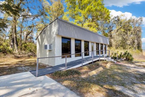 Immobilier commercial à vendre à Trenton, Floride: 52.03 m2 № 2098442 - photo 4