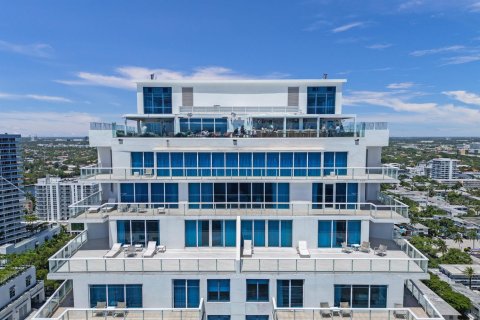 Copropriété à vendre à Fort Lauderdale, Floride: 3 chambres, 254.55 m2 № 2083591 - photo 2