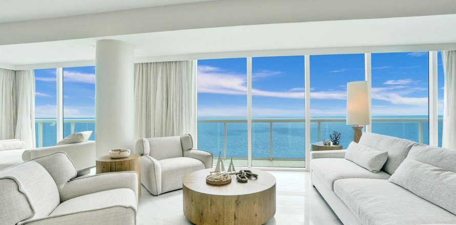 Condo à Fort Lauderdale, Floride, 3 chambres № 2083591