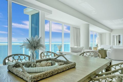 Copropriété à vendre à Fort Lauderdale, Floride: 3 chambres, 254.55 m2 № 2083591 - photo 16