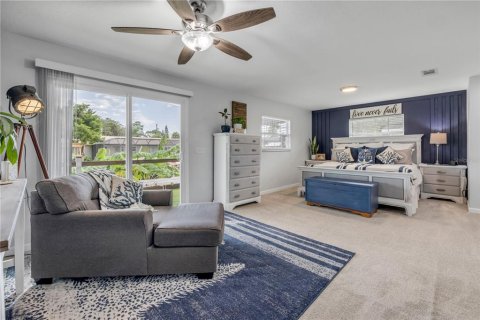 House in Edgewater, Florida 4 bedrooms, 280.01 sq.m. № 1910888 - photo 30