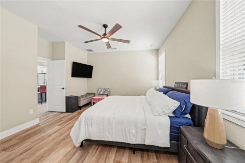 House in Tampa, Florida 3 bedrooms, 149.39 sq.m. № 2131311 - photo 17
