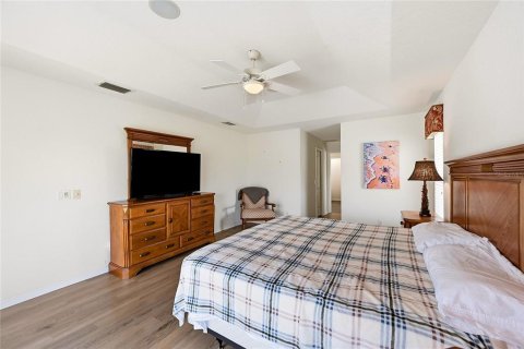 Casa en venta en Rotonda, Florida, 4 dormitorios, 228.82 m2 № 2195777 - foto 25