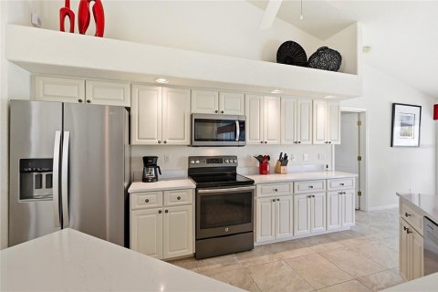 Casa en venta en Rotonda, Florida, 4 dormitorios, 228.82 m2 № 2195777 - foto 19