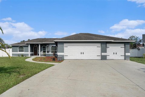 Villa ou maison à vendre à Lutz, Floride: 4 chambres, 161.84 m2 № 1899051 - photo 1