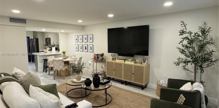 Touwnhouse à Miami, Floride 2 chambres, 90.12 m2 № 1997247