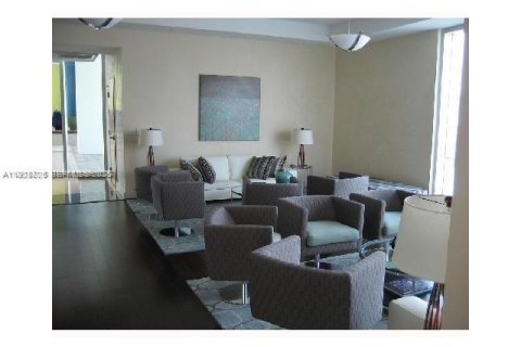 Снять в аренду кондоминиум в Майами, Флорида 1 спальня, 73.3м2, № 1989359 - фото 14