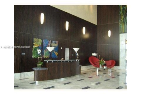 Снять в аренду кондоминиум в Майами, Флорида 1 спальня, 73.3м2, № 1989359 - фото 13