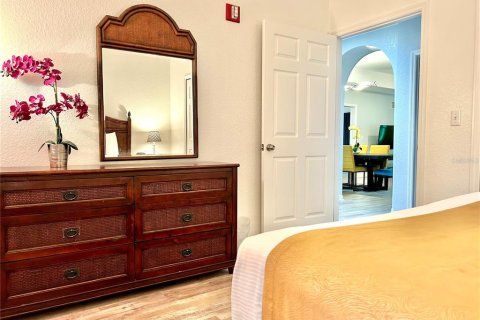 Condo in Kissimmee, Florida, 3 bedrooms № 2097789 - photo 8