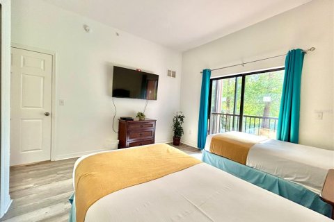 Condo in Kissimmee, Florida, 3 bedrooms № 2097789 - photo 14
