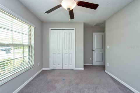 House in Riverview, Florida 4 bedrooms, 179.77 sq.m. № 1886145 - photo 17