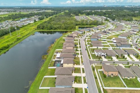 House in Riverview, Florida 4 bedrooms, 179.77 sq.m. № 1886145 - photo 30