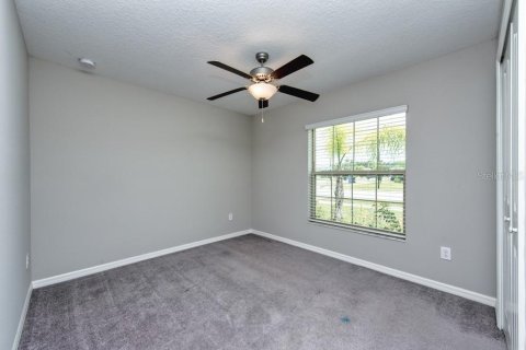House in Riverview, Florida 4 bedrooms, 179.77 sq.m. № 1886145 - photo 16