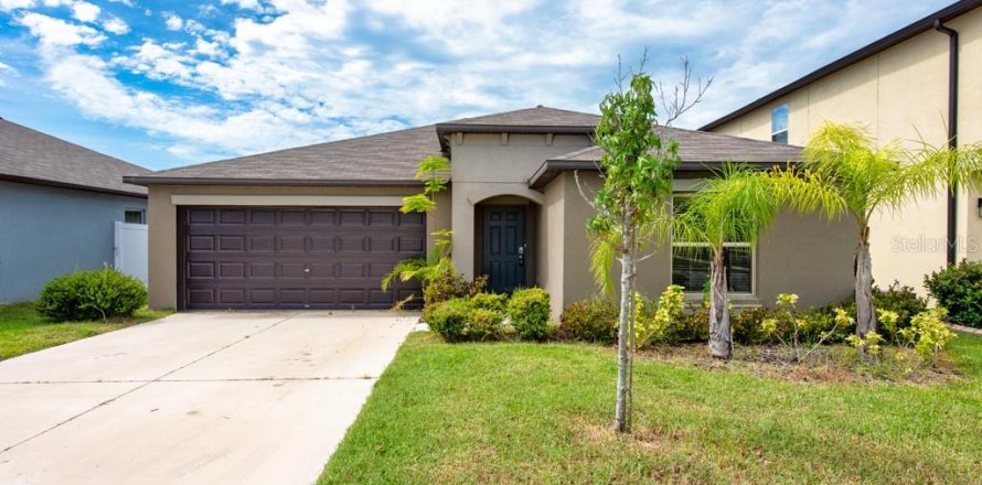 House in Riverview, Florida 4 bedrooms, 179.77 sq.m. № 1886145