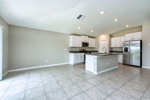 House in Riverview, Florida 4 bedrooms, 179.77 sq.m. № 1886145 - photo 6