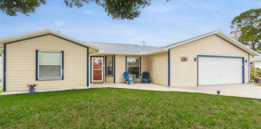 House in Edgewater, Florida 3 bedrooms, 177.44 sq.m. № 1777150