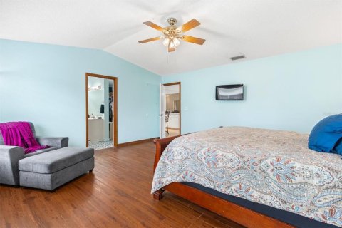 House in Edgewater, Florida 3 bedrooms, 177.44 sq.m. № 1777150 - photo 18