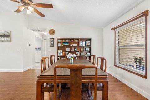 House in Edgewater, Florida 3 bedrooms, 177.44 sq.m. № 1777150 - photo 9
