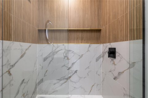 House in Palm Bay, Florida 3 bedrooms, 116.13 sq.m. № 1988764 - photo 24