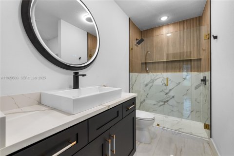 House in Palm Bay, Florida 3 bedrooms, 116.13 sq.m. № 1988764 - photo 23