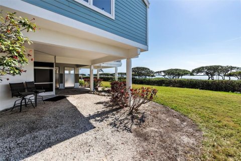 Condo in Bradenton, Florida, 3 bedrooms № 2396263 - photo 6