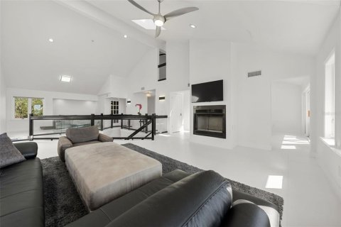 Condo in Bradenton, Florida, 3 bedrooms № 2396263 - photo 17