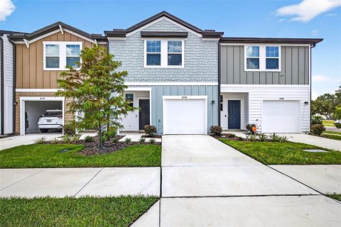 Снять в аренду таунхаус в Зеферхиллс-Норт, Флорида 3 спальни, 128.76м2, № 1918364 - фото 3