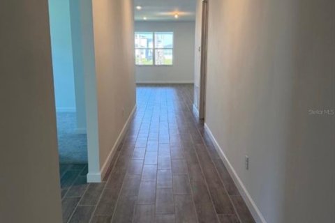 Villa ou maison à louer à Palm Bay, Floride: 4 chambres, 179.95 m2 № 2388244 - photo 18