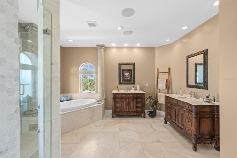 Casa en venta en Hernando Beach, Florida, 4 dormitorios, 447.42 m2 № 2314935 - foto 22