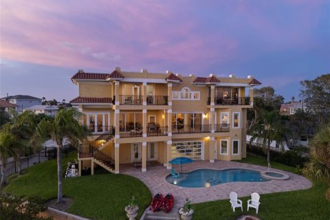 Casa en venta en Hernando Beach, Florida, 4 dormitorios, 447.42 m2 № 2314935 - foto 3