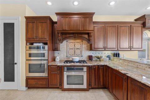 Casa en venta en Hernando Beach, Florida, 4 dormitorios, 447.42 m2 № 2314935 - foto 11
