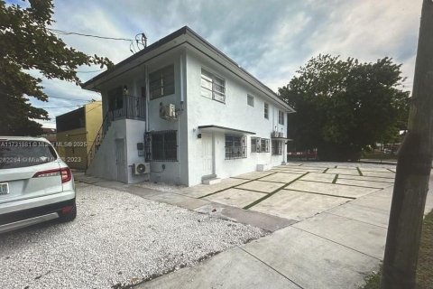 Villa ou maison à louer à Miami, Floride: 1 chambre, 62.24 m2 № 1936907 - photo 13