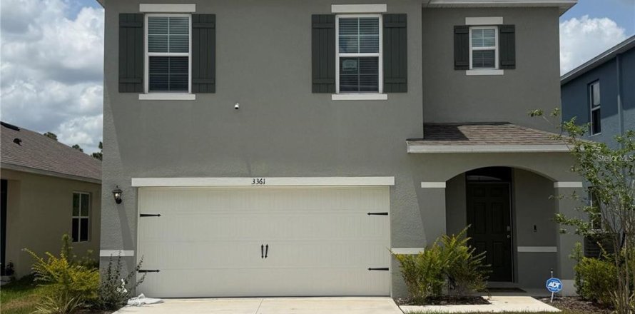 House in Winter Haven, Florida 5 bedrooms, 234.3 sq.m. № 1852702